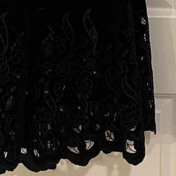 Rhode Nicolette Dress - in Ink Sandy Eyelet - Picture 3 of 3